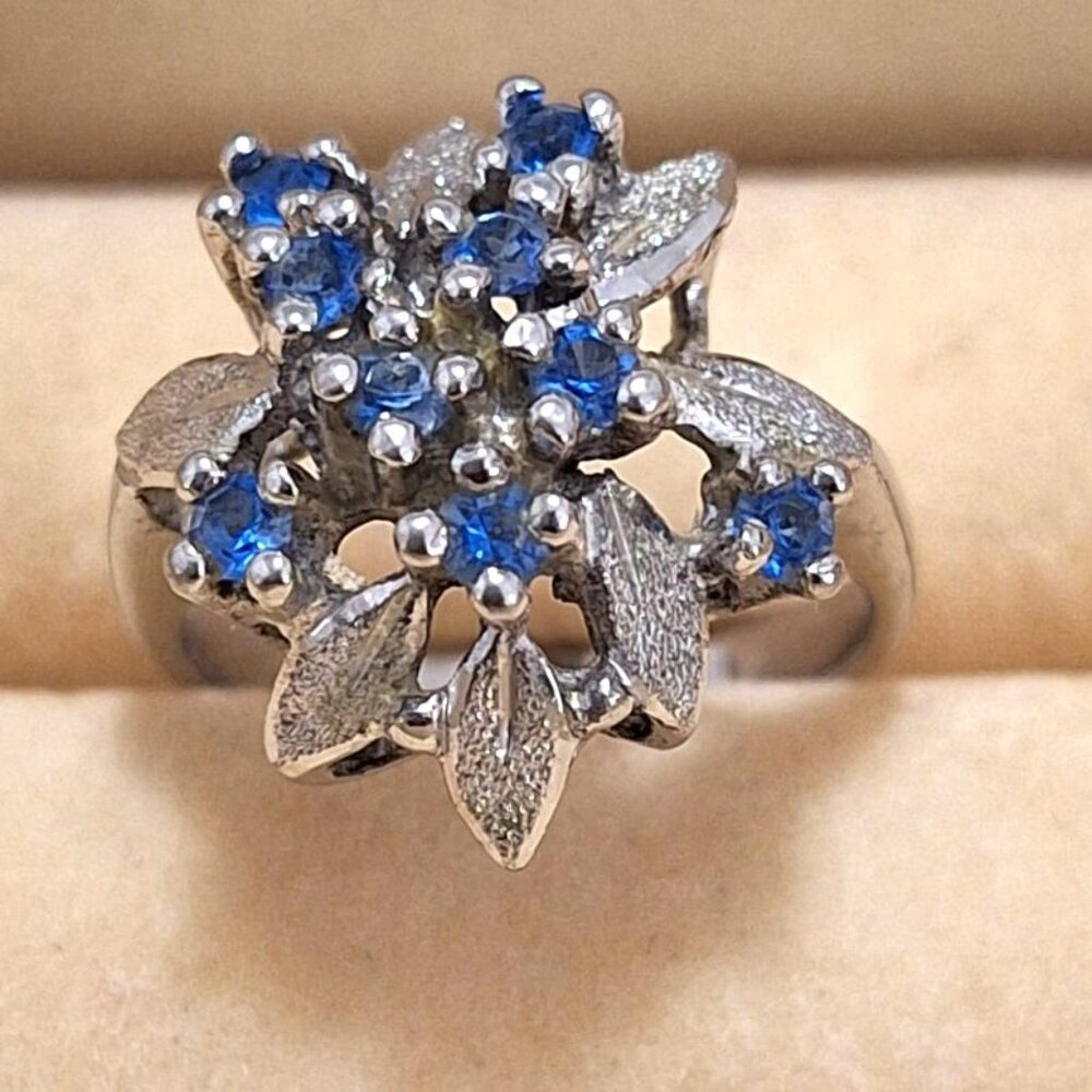 Sterling Silver Blue Sapphire Cluster Cocktail Ring Size 7